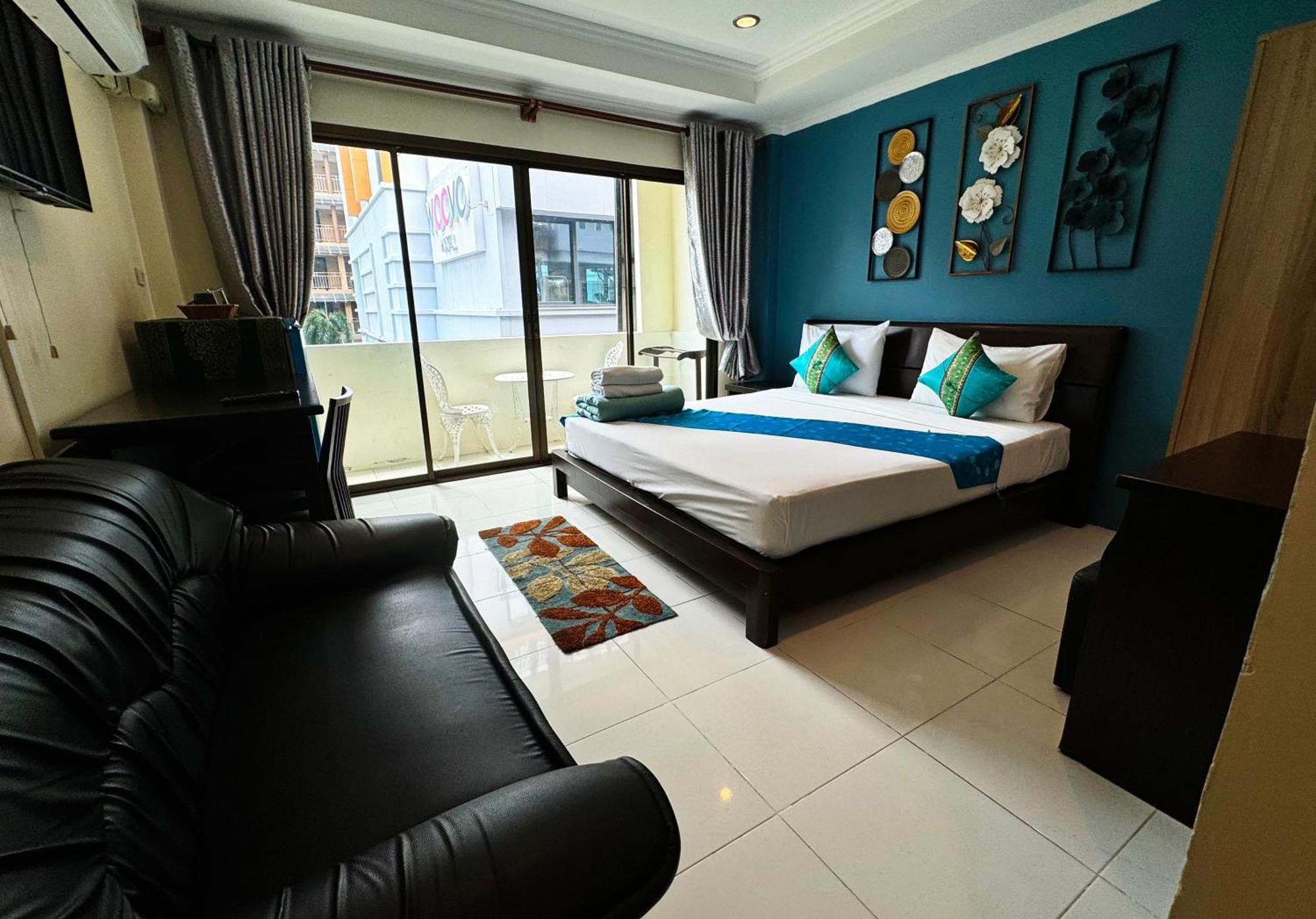 Sky Silk Decoration House Hotel Patong Exterior foto